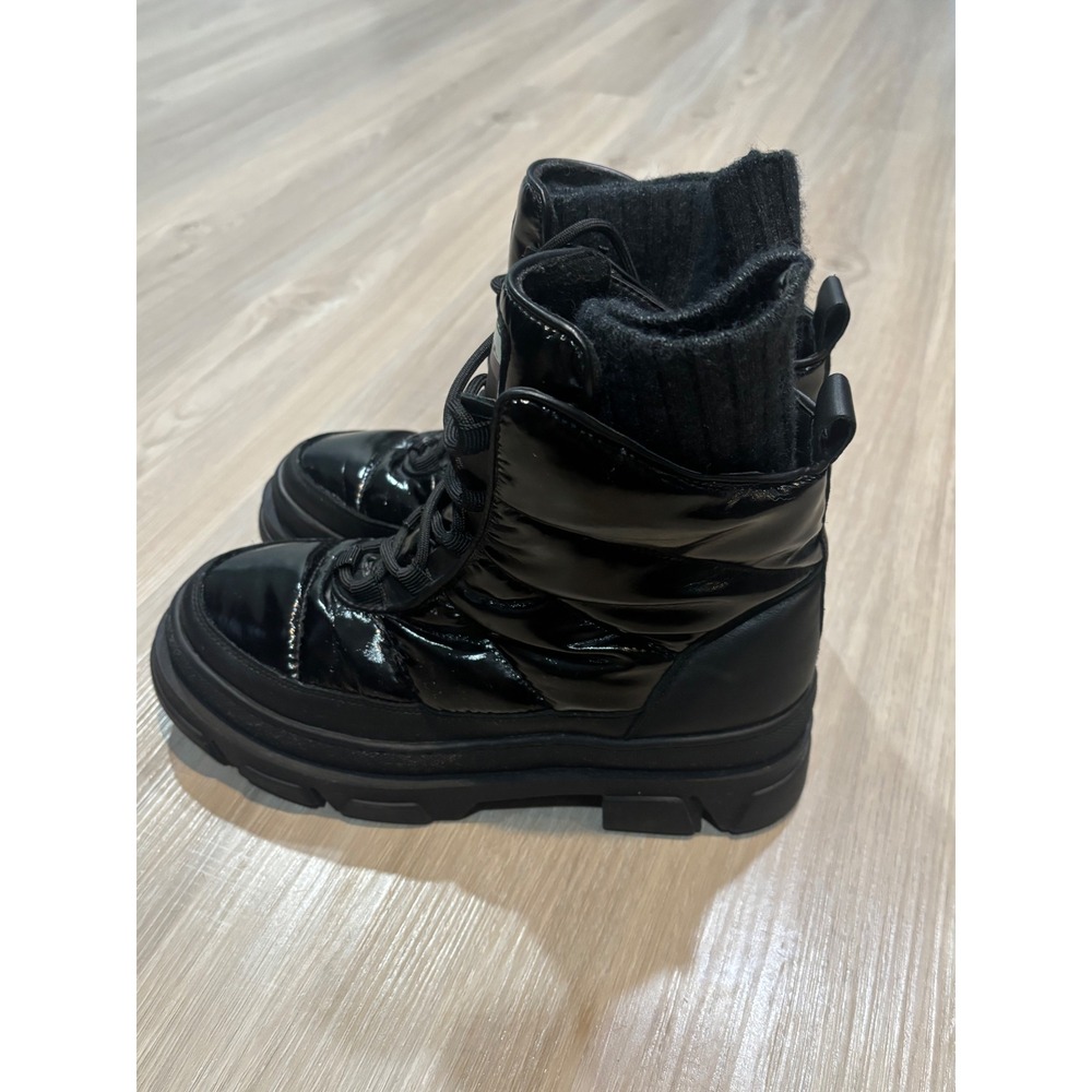 Sam Edelman Tabitha Black Glossy Quilted Lug Sole Sock Ankle‎ Boots Womens 7.5